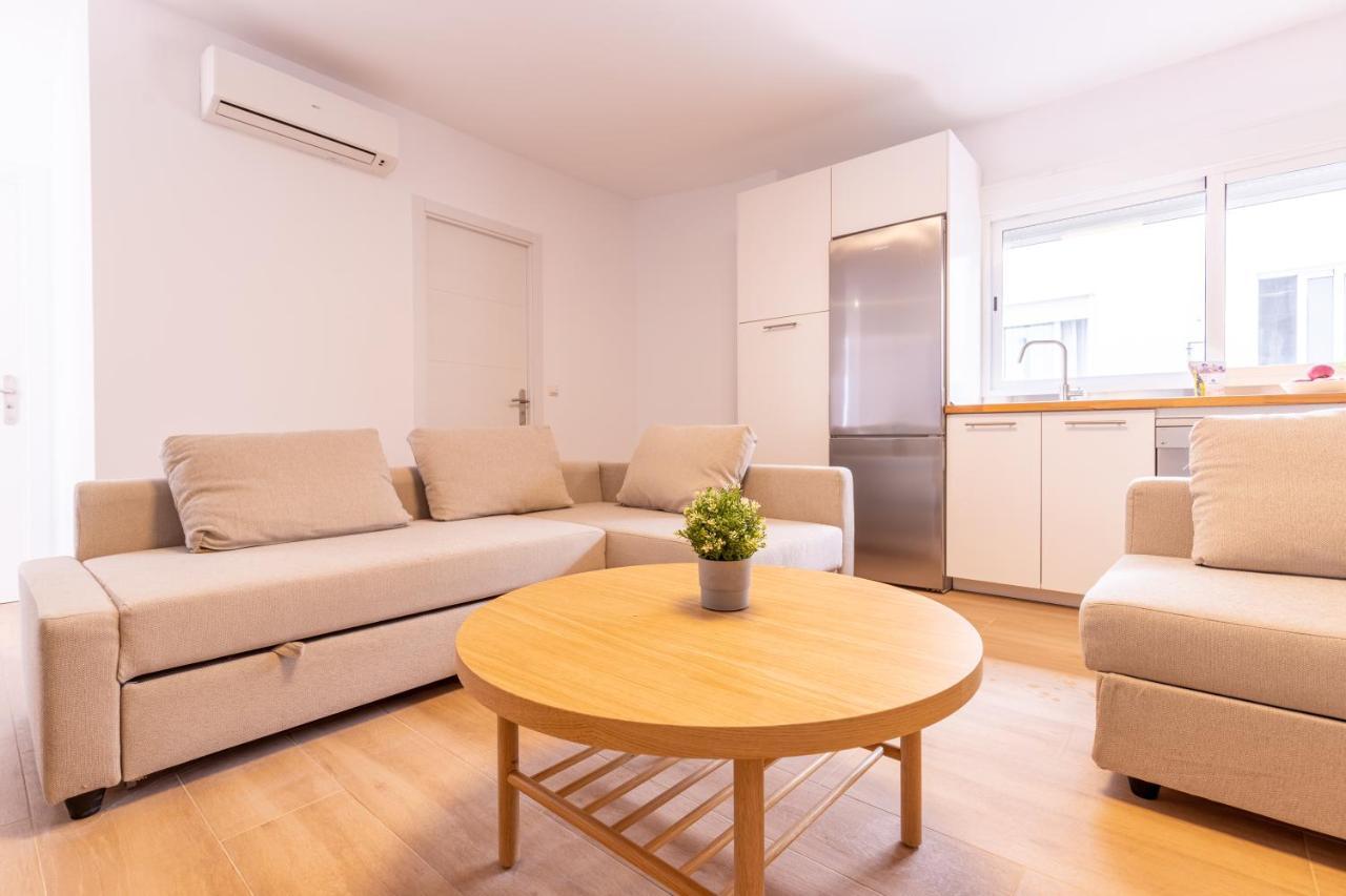 Fun Building Terraces By Homeabout Apartment Málaga