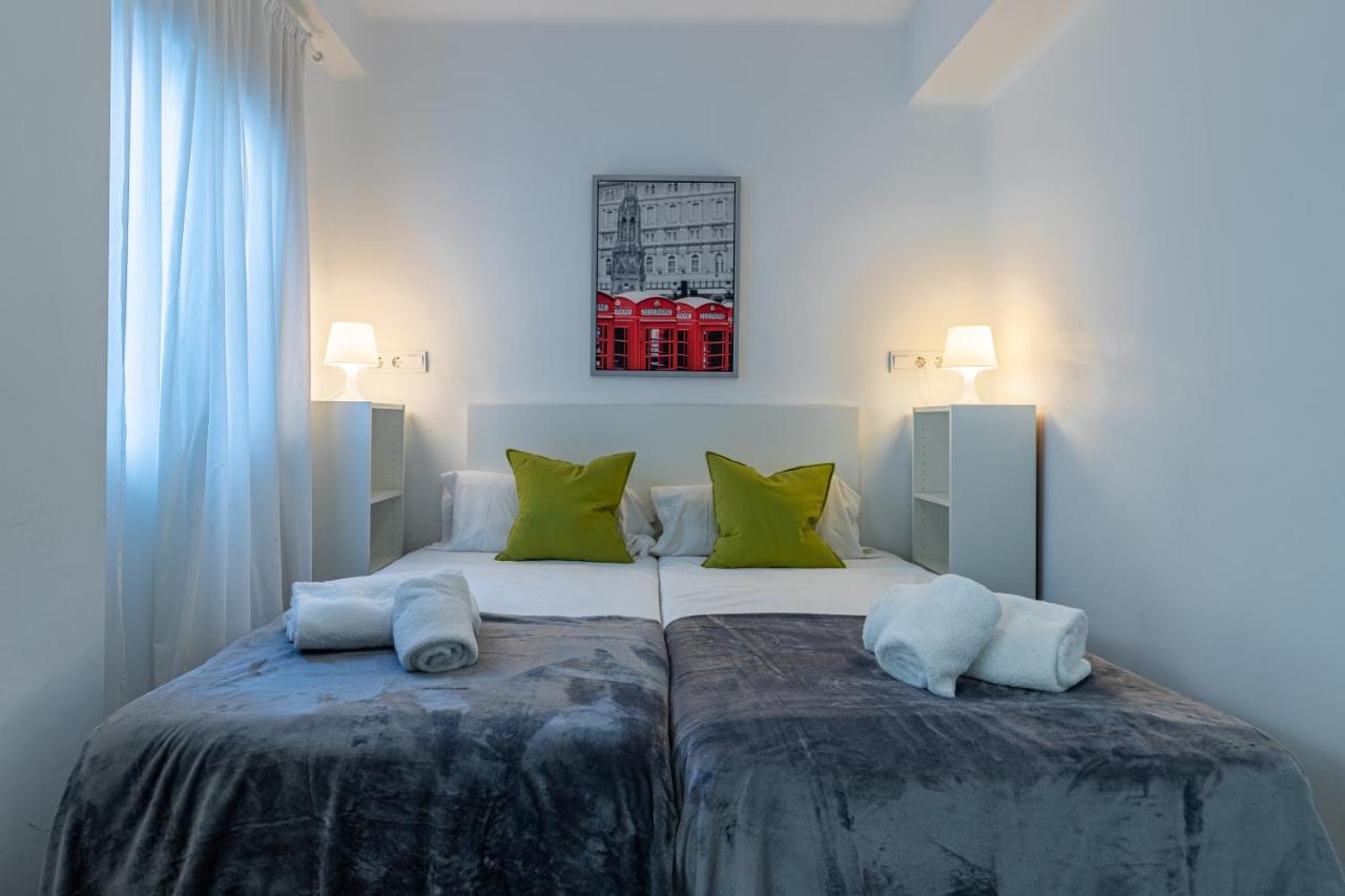 Apartment Fun Building Terraces By Homeabout Málaga